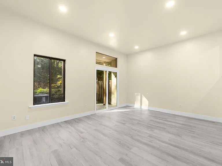 47 Mara Ct — Photo 10