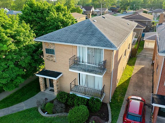 2nd image of 368 Luella Ave