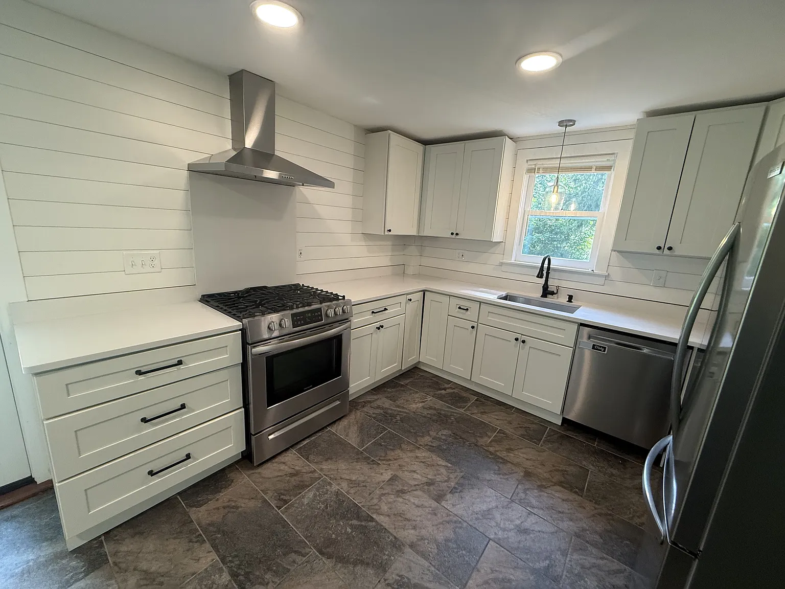 1270 West Street - 1 — Photo 3