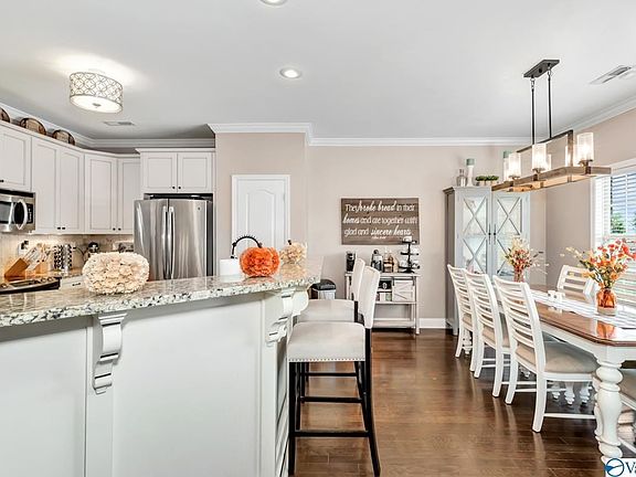 3rd image of 107 Brentstone Way