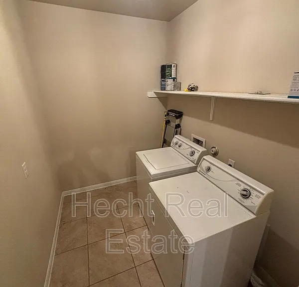 9209 Sawyer Fay Ln — Photo 14