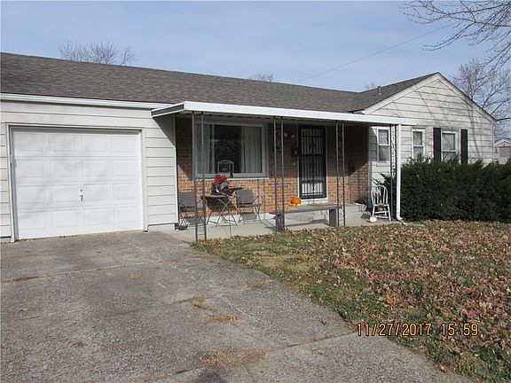 3rd image of 2916 N McComas Ln