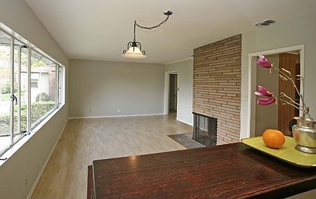 Dining area & Living room