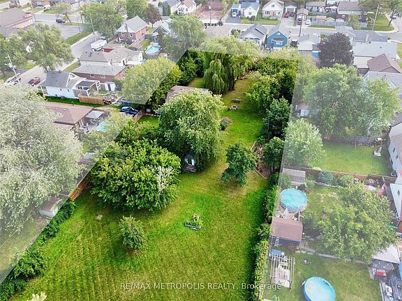 2nd image of 719 Knox Ave