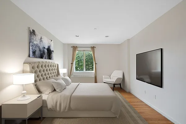 Sold by Compass | media 22