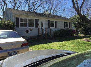 8 Clemwood Pkwy, Hampton, VA 23669