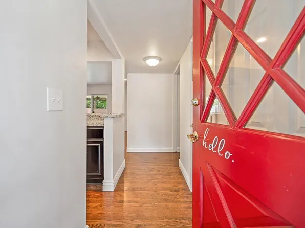 6100 Woodhaven Ave, Carmichael, CA 95608