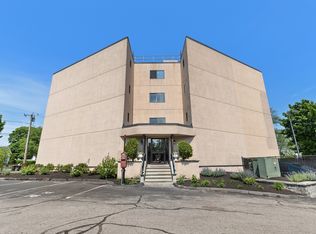 Ocean Cove Condominium, Quincy, MA 02170