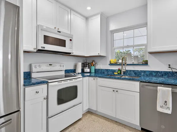 1123 SE 2nd Ave, Deerfield Beach, FL 33441