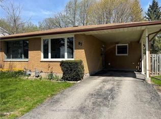 87 Monmore Rd, London, ON N6G2W7