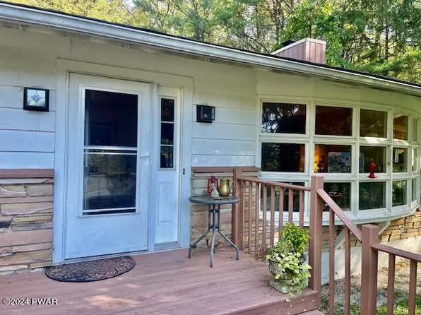 129 Milford Heights Rd, Milford, PA 18337