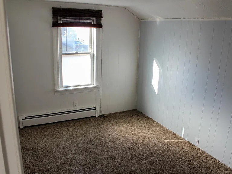 6 Ryan Ave — Photo 13