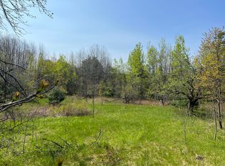 N Hill Rd, Buckfield, ME 04220