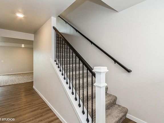 2nd image of 792 Clark Ave