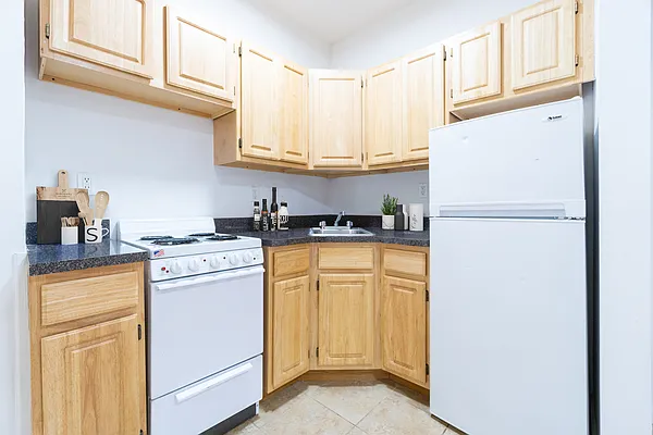 Rented by Compass | media 8