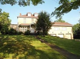 987 County Road 2, Rayland, OH 43943