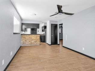 1121 Lovett St, Tomball, TX 77375