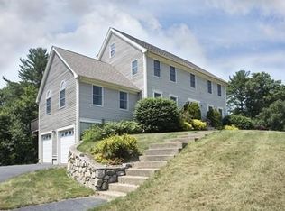 5 Long View Way, Georgetown, MA 01833