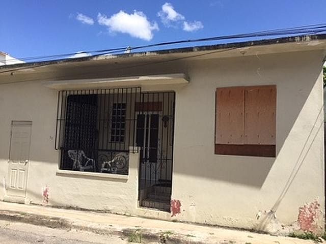 2nd image of 22 Calle Quinones