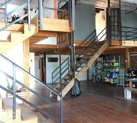 3rd image of 1113 Harrison Ave