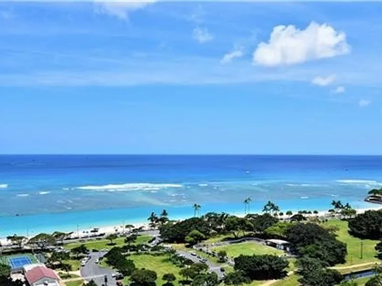 1288 Ala Moana Blvd #21A — Photo 4