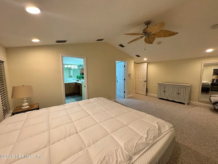 692 Sand Isles Cir — Photo 21