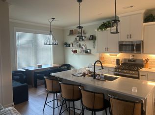 1912 Edwards St, Pea Ridge, AR 72751