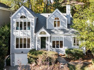 653 Norfleet Rd NW, Atlanta, GA 30305