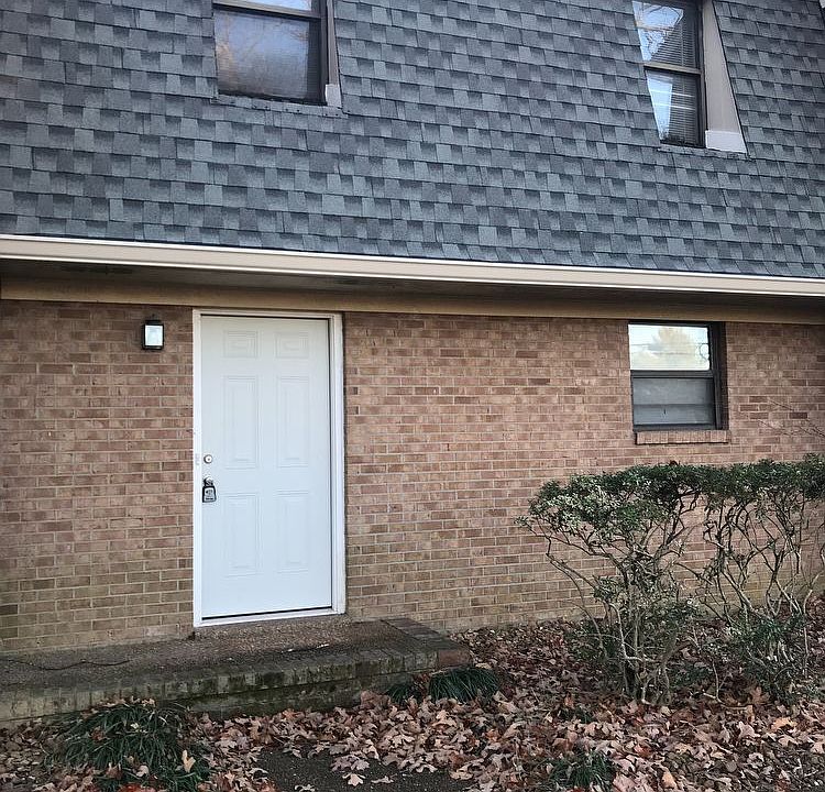 1st image of 1719 Huntwood St