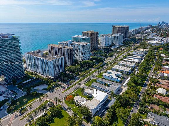 3rd image of 10190 Collins Ave APT 107