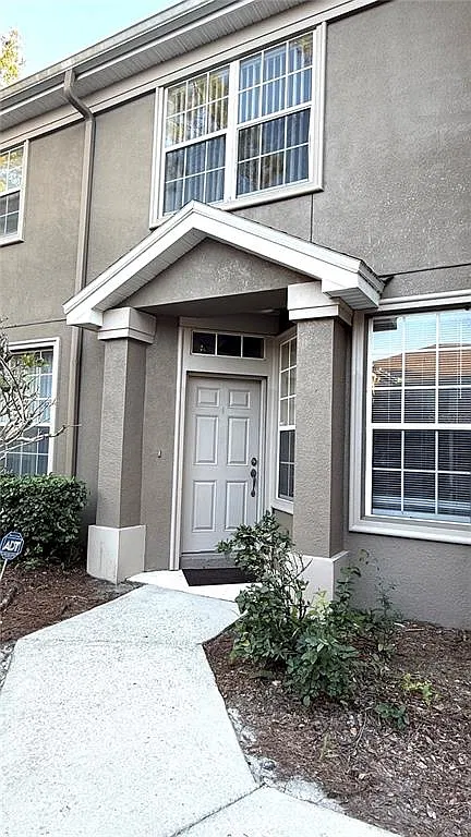 3 bed, 2.5 bath, 1692 sqft, $2,050 — Photo 3
