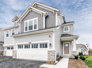 509 Peterson Ct, Inverness, IL 60010