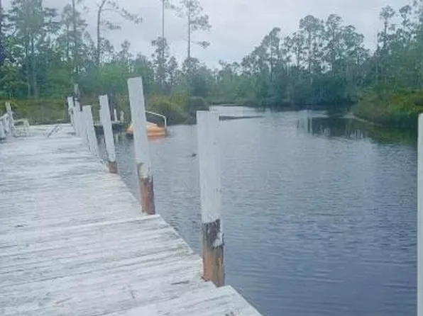 255 Fork Dr, Wewahitchka, FL 32465