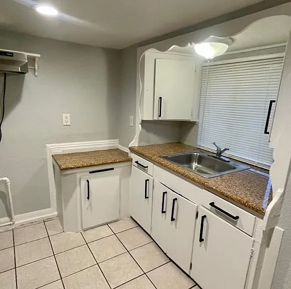 130 Highland Dr #A — Photo 1