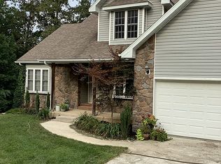 24 Winding Woods Rd, Lake Ozark, MO 65049