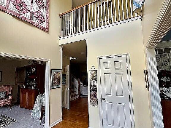 3rd image of 3252 Mantilla Dr