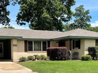 2049 Horton Ave, Shreveport, LA 71105