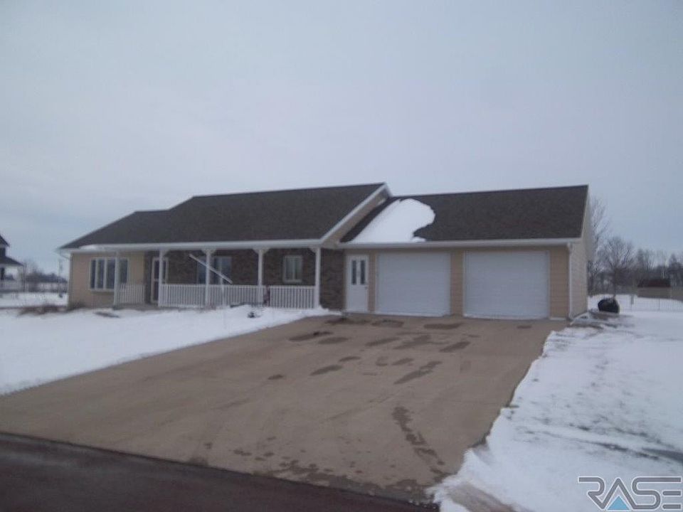 1st image of 608 S Josephine Ave