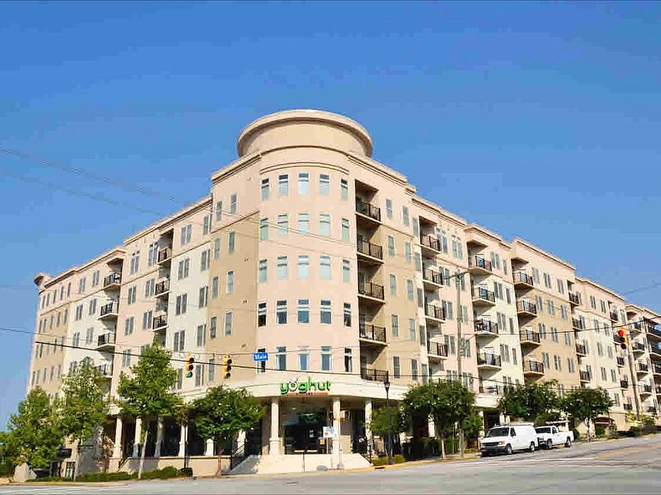 Adesso Building