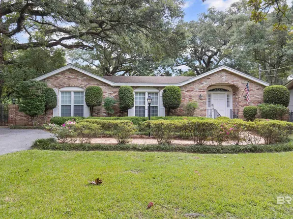 755 Sue Ln, Mobile, AL 36693