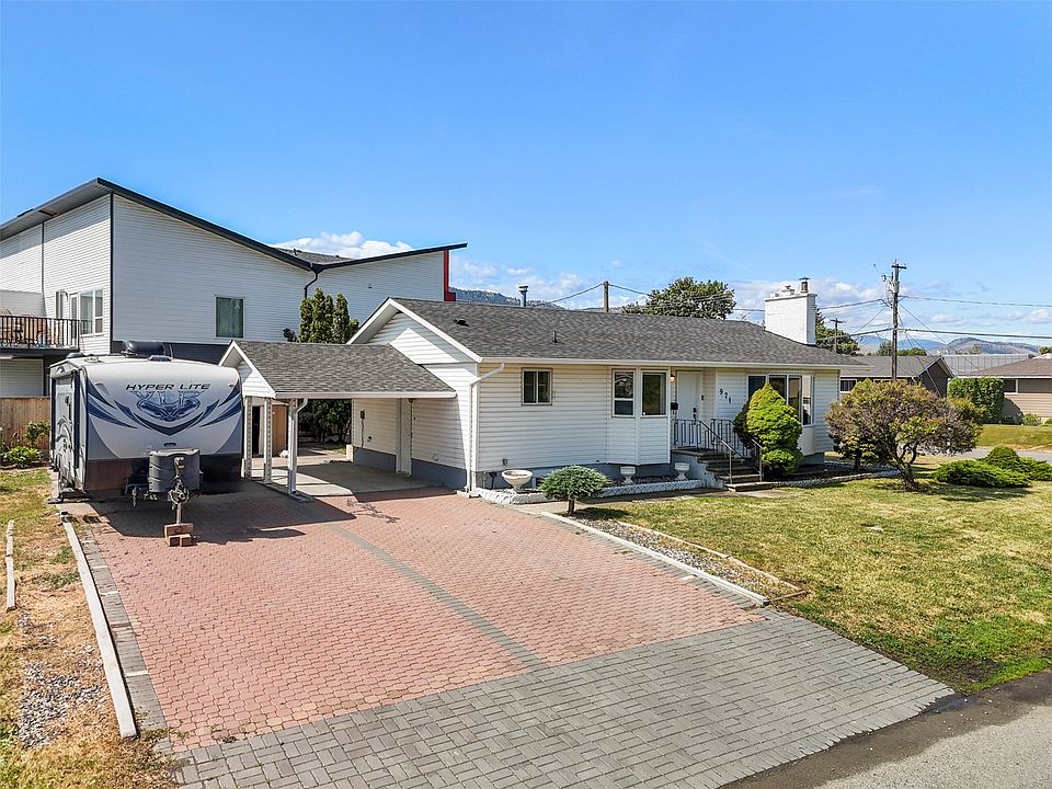 1st image of 971 Kirkland Pl