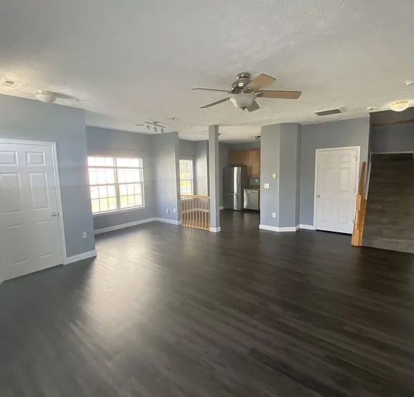 8025 Brookstone Ct — Photo 7