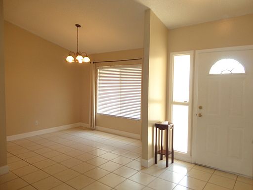 5th image of 2906 Gimli Ln
