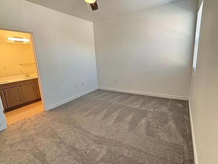Woods Rose Townhomes — Photo 6