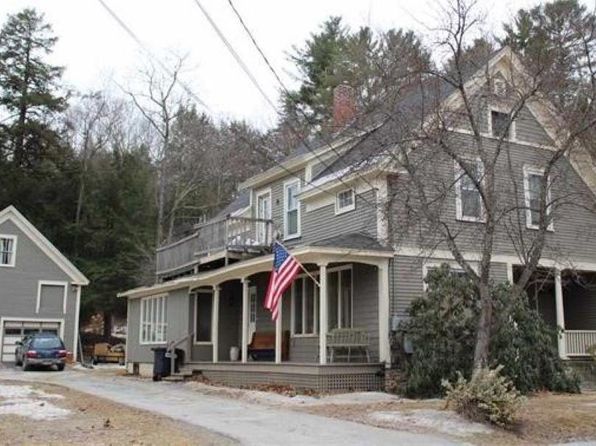 32 Woodland St
