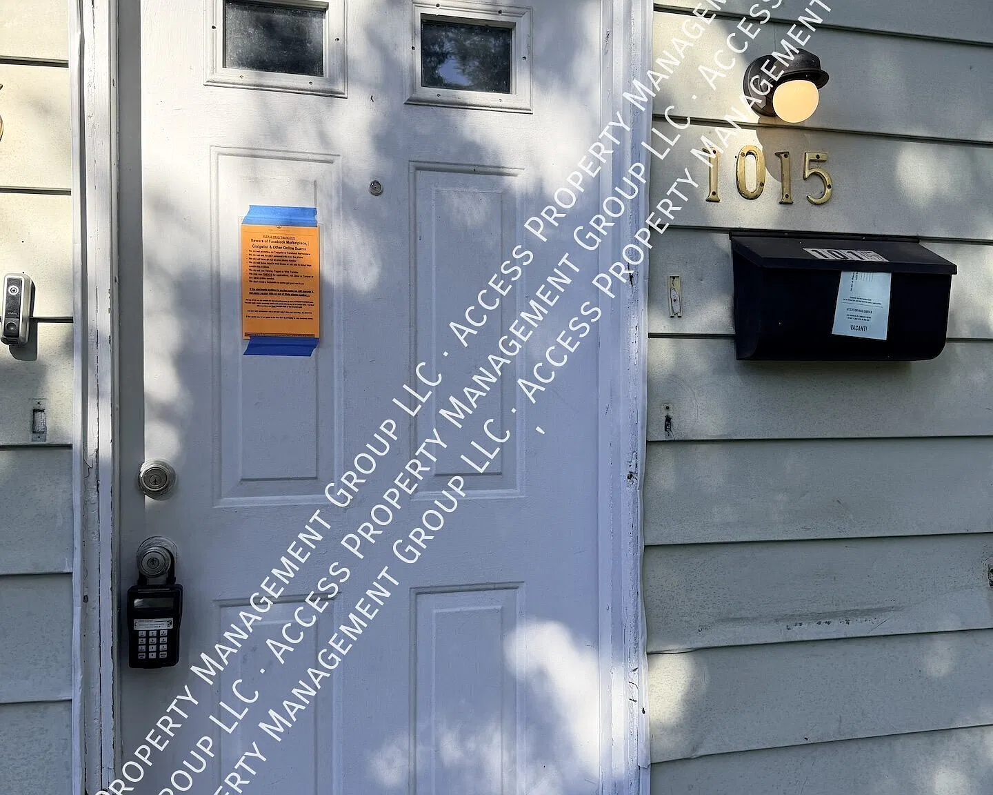 Upper Duplex Large Rooms Boston Square Area — Photo 2