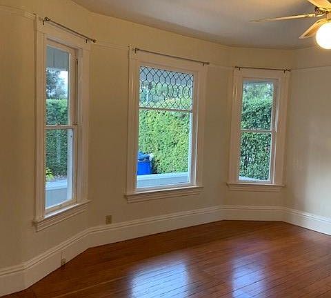3rd image of 501 W Pueblo St #501