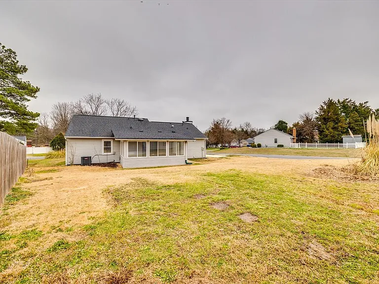 10932 Copperfield Dr — Photo 26