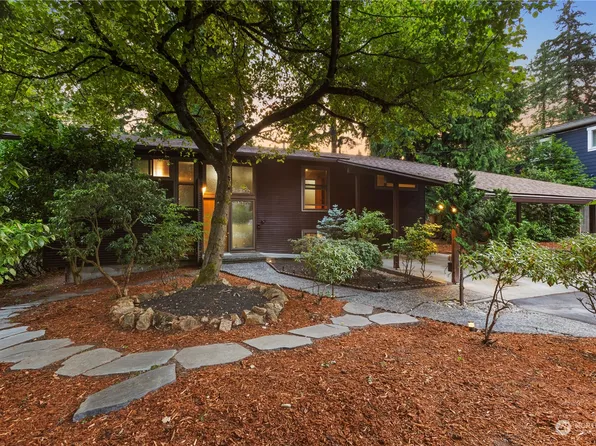 4521 87th Avenue SE, Mercer Island, WA 98040