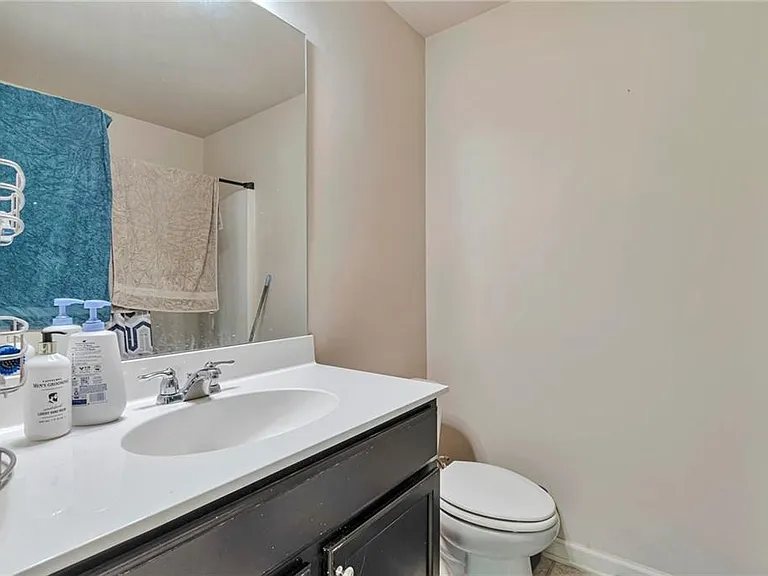 566 Jody Pl — Photo 29